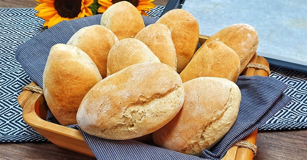 Bildiğiniz Tüm Ekmek Tariflerinden Daha Güzel Mini Kahvaltılık Somun Ekmek Tarifi