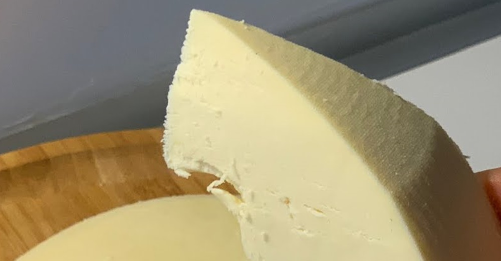 İyi Ki Öğrenmişim Diyeceğiniz Taze Kaşar Peyniri Tarifi Dikkat Nişasta İçermez